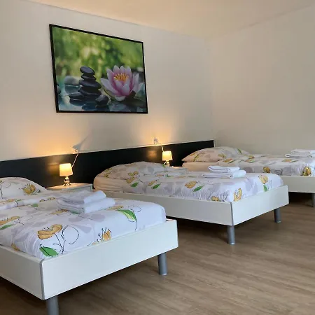 Apartment Lora Rm 860