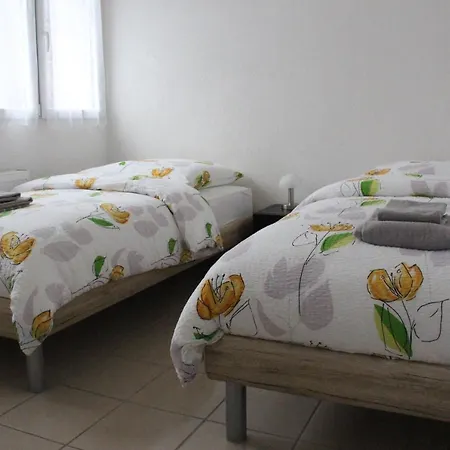 Lora Rm 860 Apartment *