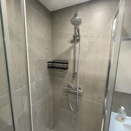 Διαμέρισμα Lora Rm 860