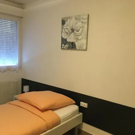 Apartment Lora Rm 860 *